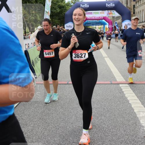06.09.2026 - CURREX Alsterlauf Strokosch-Dieckow http://msf.ph/oto/10139129 06.09.2026 10:15:20 Ziel 2621, 2737, 2794, 2871, 2938, 3027, 3302, 3627, 4640, 4645, 5457, 5632, 5931, 6205, 6288, 6408 meine-sportfotos.de