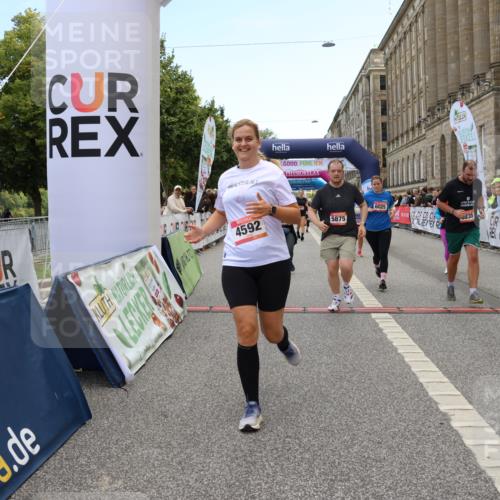 06.09.2026 - CURREX Alsterlauf Strokosch-Dieckow http://msf.ph/oto/10139156 06.09.2026 10:17:00 Ziel 2048, 2222, 3002, 3024, 3973, 4439, 4440, 4477, 4523, 4557, 4592, 4750, 4756, 5082, 5875, 6025, 6087, 8083, 8235, 8295 meine-sportfotos.de