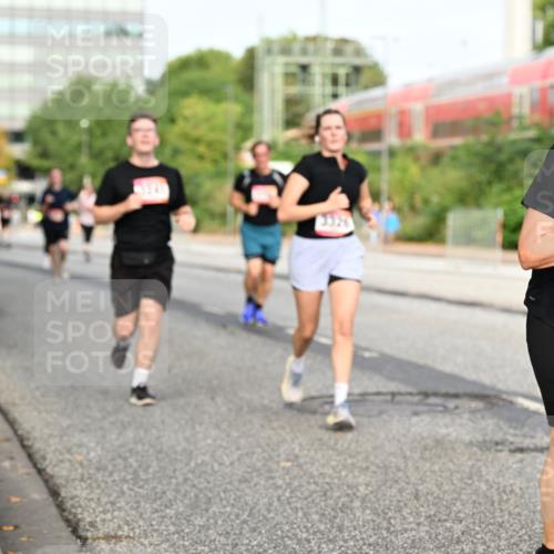 06.09.2026 - CURREX Alsterlauf Dr. Thomas Lammeyer http://msf.ph/oto/10139164 06.09.2026 10:06:00 Laufen 3326, 2607 meine-sportfotos.de