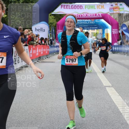 06.09.2026 - CURREX Alsterlauf Strokosch-Dieckow http://msf.ph/oto/10139166 06.09.2026 10:15:29 Ziel 2503, 2690, 3188, 3456, 3834, 4085, 4354, 4392, 5187, 5632, 5762, 5797, 6205, 6288, 6347, 6461 meine-sportfotos.de