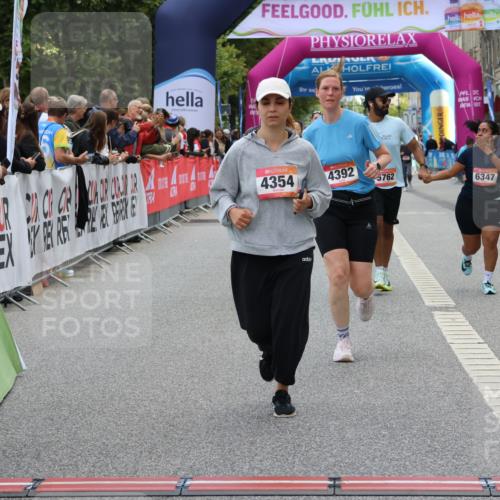 06.09.2026 - CURREX Alsterlauf Strokosch-Dieckow http://msf.ph/oto/10139210 06.09.2026 10:15:30 Ziel 2503, 2690, 3188, 3456, 3834, 4085, 4354, 4392, 5187, 5632, 5762, 5797, 6205, 6288, 6347, 6461 meine-sportfotos.de