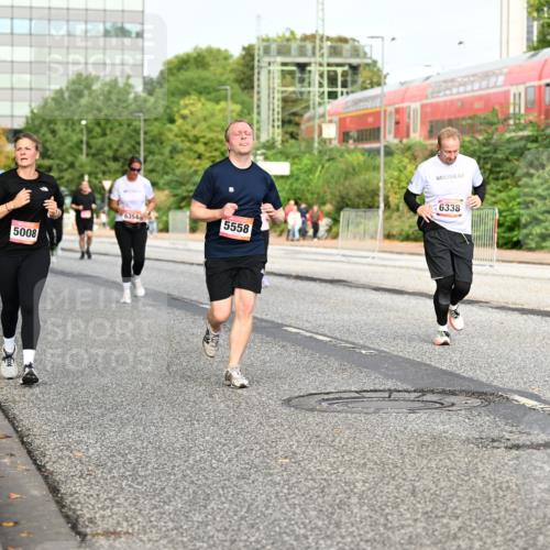 06.09.2026 - CURREX Alsterlauf Dr. Thomas Lammeyer http://msf.ph/oto/10139216 06.09.2026 10:06:06 Laufen 2324, 5008, 6354, 5558, 6338 meine-sportfotos.de