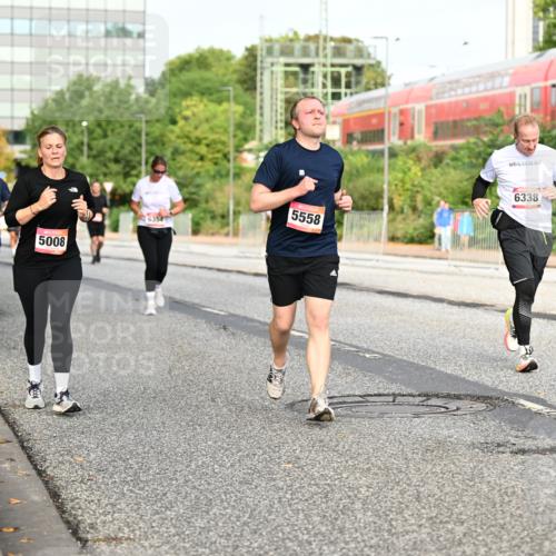 06.09.2026 - CURREX Alsterlauf Dr. Thomas Lammeyer http://msf.ph/oto/10139222 06.09.2026 10:06:07 Laufen 2324, 5008, 6354, 5558, 6338 meine-sportfotos.de