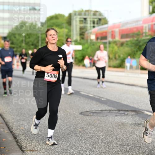 06.09.2026 - CURREX Alsterlauf Dr. Thomas Lammeyer http://msf.ph/oto/10139240 06.09.2026 10:06:08 Laufen 5008, 5558 meine-sportfotos.de