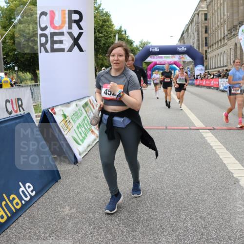 06.09.2026 - CURREX Alsterlauf Strokosch-Dieckow http://msf.ph/oto/10139304 06.09.2026 10:17:03 Ziel 2048, 3002, 3496, 3973, 4477, 4523, 4557, 4592, 5082, 5875, 6025, 8083, 8235, 8295 meine-sportfotos.de