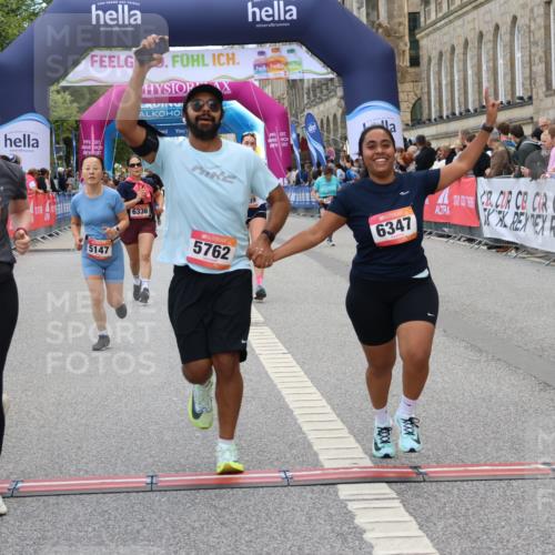 06.09.2026 - CURREX Alsterlauf Strokosch-Dieckow http://msf.ph/oto/10139316 06.09.2026 10:15:34 Ziel 2503, 2690, 3188, 3456, 3834, 4085, 4354, 4392, 5147, 5187, 5762, 5797, 6189, 6336, 6347, 6461 meine-sportfotos.de