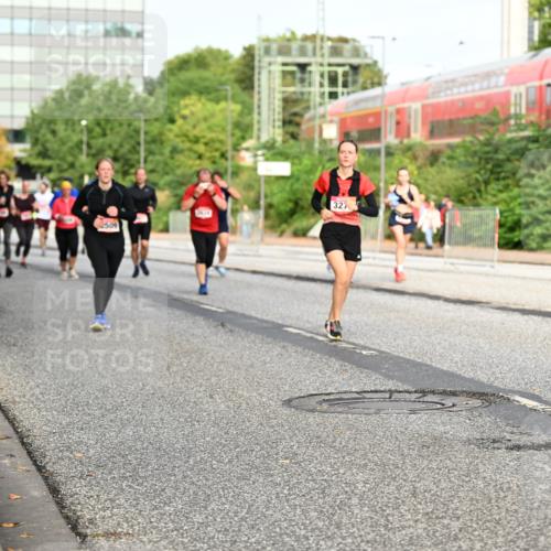 06.09.2026 - CURREX Alsterlauf Dr. Thomas Lammeyer http://msf.ph/oto/10139376 06.09.2026 10:06:22 Laufen 2509, 327, 4239 meine-sportfotos.de