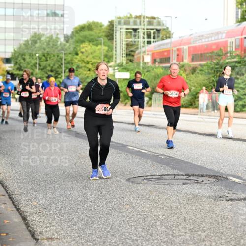 06.09.2026 - CURREX Alsterlauf Dr. Thomas Lammeyer http://msf.ph/oto/10139405 06.09.2026 10:06:24 Laufen 4697, 4166, 4416, 2566, 634, 3278 meine-sportfotos.de