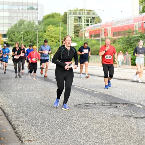 06.09.2026 - CURREX Alsterlauf Dr. Thomas Lammeyer http://msf.ph/oto/10139407 06.09.2026 10:06:25 Laufen 09, 2634 meine-sportfotos.de