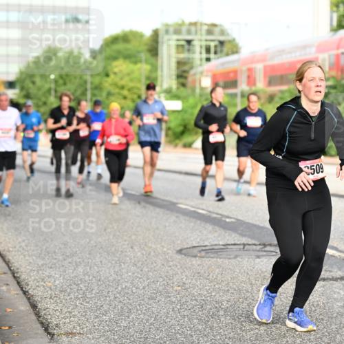 06.09.2026 - CURREX Alsterlauf Dr. Thomas Lammeyer http://msf.ph/oto/10139425 06.09.2026 10:06:26 Laufen 509, 2634 meine-sportfotos.de