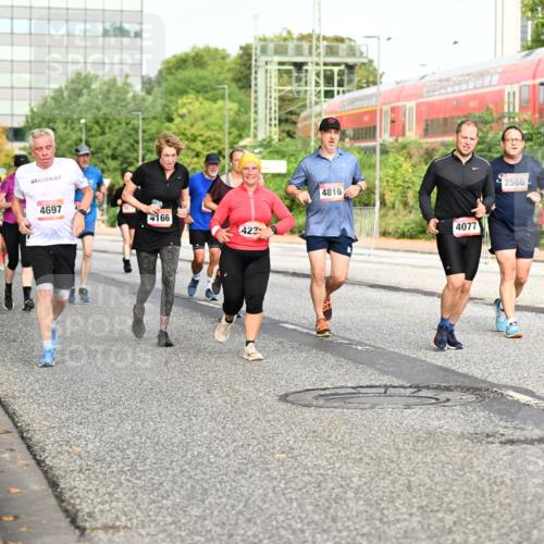 06.09.2026 - CURREX Alsterlauf Dr. Thomas Lammeyer http://msf.ph/oto/10139442 06.09.2026 10:06:28 Laufen 4697, 166, 423, 4816, 4077, 2566 meine-sportfotos.de