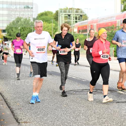 06.09.2026 - CURREX Alsterlauf Dr. Thomas Lammeyer http://msf.ph/oto/10139465 06.09.2026 10:06:30 Laufen 2840, 4697, 416, 3, 4238, 4816 meine-sportfotos.de