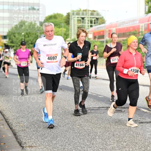 06.09.2026 - CURREX Alsterlauf Dr. Thomas Lammeyer http://msf.ph/oto/10139467 06.09.2026 10:06:30 Laufen 2840, 4697, 3213, 4166, 4238, 4816 meine-sportfotos.de