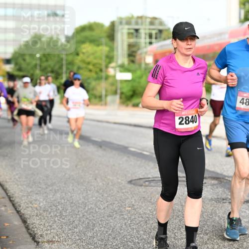 06.09.2026 - CURREX Alsterlauf Dr. Thomas Lammeyer http://msf.ph/oto/10139506 06.09.2026 10:06:34 Laufen 2840, 4855 meine-sportfotos.de