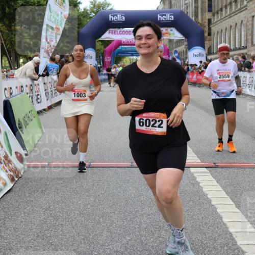 06.09.2026 - CURREX Alsterlauf Strokosch-Dieckow http://msf.ph/oto/10139511 06.09.2026 10:15:48 Ziel 1003, 2408, 2558, 2559, 3741, 3870, 4547, 4600, 4926, 5221, 6022, 6097 meine-sportfotos.de