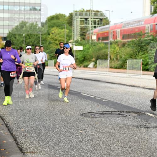 06.09.2026 - CURREX Alsterlauf Dr. Thomas Lammeyer http://msf.ph/oto/10139521 06.09.2026 10:06:35 Laufen 267, 35, 5818, 6220 meine-sportfotos.de