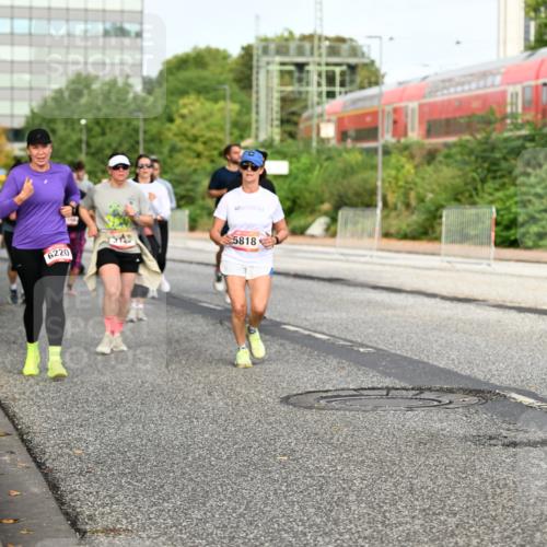 06.09.2026 - CURREX Alsterlauf Dr. Thomas Lammeyer http://msf.ph/oto/10139526 06.09.2026 10:06:35 Laufen 6220, 5818, 2674 meine-sportfotos.de