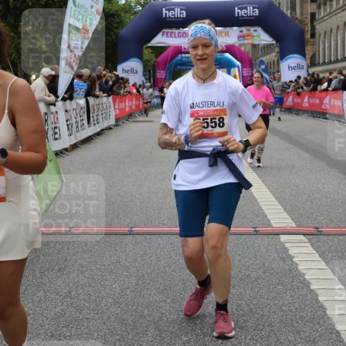 06.09.2026 - CURREX Alsterlauf Strokosch-Dieckow http://msf.ph/oto/10139530 06.09.2026 10:15:50 Ziel 1003, 2408, 2558, 2559, 3741, 3870, 4547, 4600, 4926, 5221, 6022, 6097 meine-sportfotos.de
