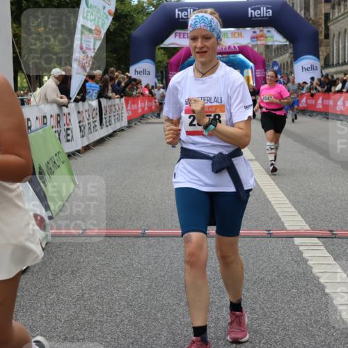 06.09.2026 - CURREX Alsterlauf Strokosch-Dieckow http://msf.ph/oto/10139542 06.09.2026 10:15:50 Ziel 1003, 2408, 2558, 2559, 3741, 3870, 4547, 4600, 4926, 5221, 6022, 6097 meine-sportfotos.de
