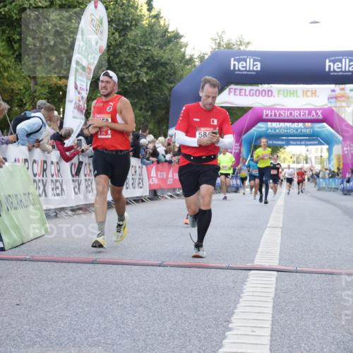 06.09.2026 - CURREX Alsterlauf Yannick Fuchs http://msf.ph/oto/10139630 06.09.2026 09:46:04 Ziel 2122, 2731, 2828, 3404, 3623, 4721, 5537, 5846, 6256, 6391, 8158 meine-sportfotos.de