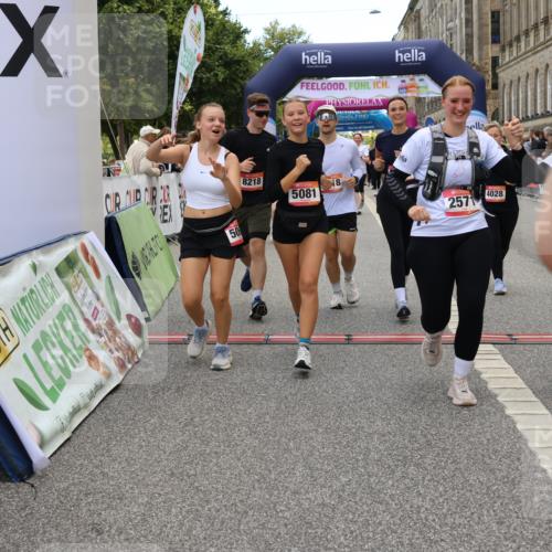 06.09.2026 - CURREX Alsterlauf Strokosch-Dieckow http://msf.ph/oto/10139637 06.09.2026 10:16:02 Ziel 2570, 2571, 2689, 3234, 3281, 3311, 4028, 4043, 4154, 4156, 4264, 4319, 4320, 4733, 5065, 5081, 5476, 5618, 8218 meine-sportfotos.de