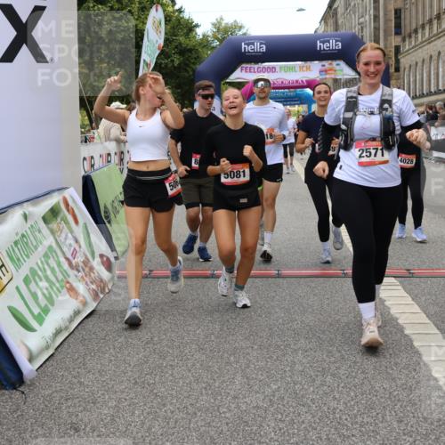 06.09.2026 - CURREX Alsterlauf Strokosch-Dieckow http://msf.ph/oto/10139661 06.09.2026 10:16:02 Ziel 2570, 2571, 2689, 3234, 3281, 3311, 4028, 4043, 4154, 4156, 4264, 4319, 4320, 4733, 5065, 5081, 5476, 5618, 8218 meine-sportfotos.de