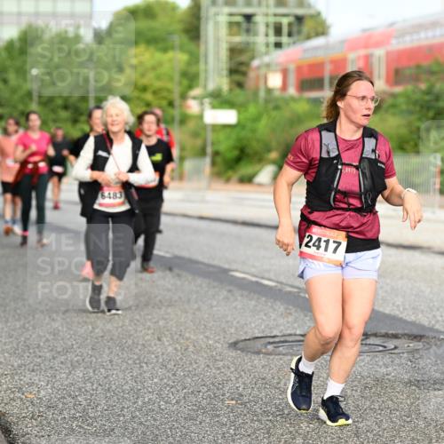 06.09.2026 - CURREX Alsterlauf Dr. Thomas Lammeyer http://msf.ph/oto/10139750 06.09.2026 10:06:58 Laufen 6483, 1, 0975, 2312, 2417 meine-sportfotos.de