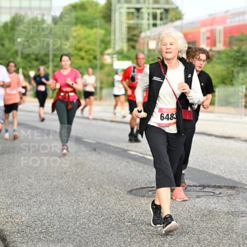 06.09.2026 - CURREX Alsterlauf Dr. Thomas Lammeyer http://msf.ph/oto/10139776 06.09.2026 10:07:00 Laufen 6483 meine-sportfotos.de