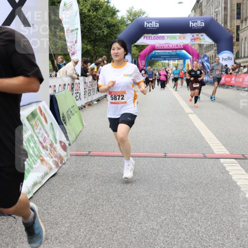 06.09.2026 - CURREX Alsterlauf Strokosch-Dieckow http://msf.ph/oto/10139802 06.09.2026 10:17:18 Ziel 1092, 2368, 2688, 2922, 3199, 3459, 5223, 5615, 5872, 5876, 6143 meine-sportfotos.de