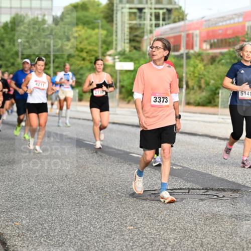 06.09.2026 - CURREX Alsterlauf Dr. Thomas Lammeyer http://msf.ph/oto/10139840 06.09.2026 10:07:07 Laufen 3640, 3988, 4211, 3373, 5141, 3685, 142 meine-sportfotos.de