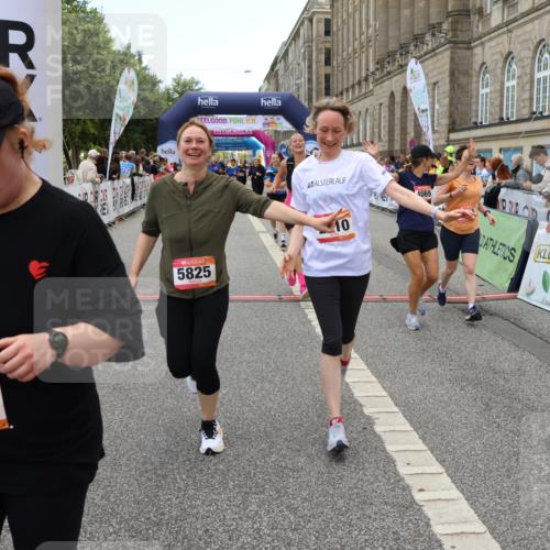 06.09.2026 - CURREX Alsterlauf Strokosch-Dieckow http://msf.ph/oto/10139869 06.09.2026 10:16:10 Ziel 2019, 2098, 2810, 3311, 3539, 4028, 4043, 4056, 4069, 4264, 4733, 5425, 5618, 5825, 5945 meine-sportfotos.de
