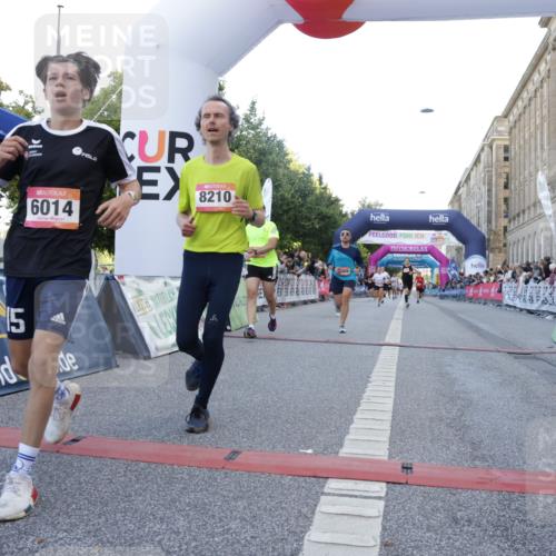 06.09.2026 - CURREX Alsterlauf Yannick Fuchs http://msf.ph/oto/10139886 06.09.2026 09:46:12 Ziel 2122, 2703, 4970, 5846, 5906, 6014, 6406, 8158, 8210, 8266 meine-sportfotos.de
