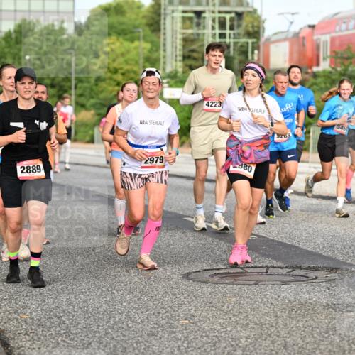 06.09.2026 - CURREX Alsterlauf Dr. Thomas Lammeyer http://msf.ph/oto/10139945 06.09.2026 10:07:17 Laufen 2889, 2979, 4223, 980, 5208, 549, 2890 meine-sportfotos.de