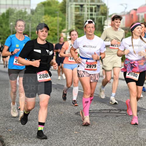 06.09.2026 - CURREX Alsterlauf Dr. Thomas Lammeyer http://msf.ph/oto/10139955 06.09.2026 10:07:18 Laufen 2889, 4223, 44, 2979, 2980, 5499 meine-sportfotos.de
