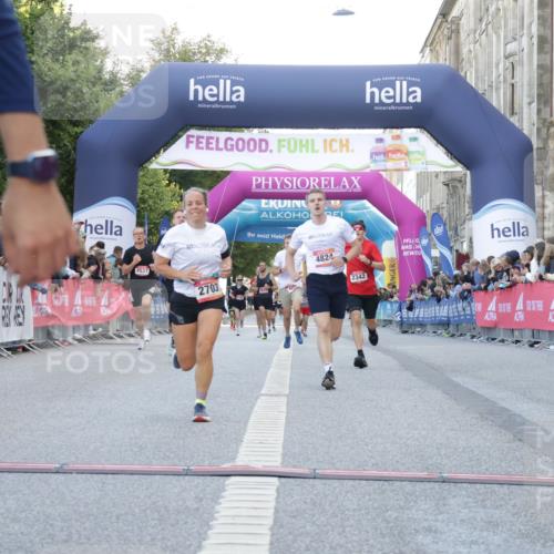 06.09.2026 - CURREX Alsterlauf Yannick Fuchs http://msf.ph/oto/10139968 06.09.2026 09:46:15 Ziel 2342, 2703, 4824, 4970, 5515, 5906, 6014, 6406, 8210, 8266 meine-sportfotos.de