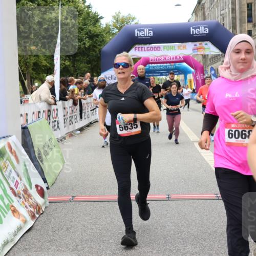 06.09.2026 - CURREX Alsterlauf Strokosch-Dieckow http://msf.ph/oto/10139970 06.09.2026 10:17:30 Ziel 2462, 2546, 2547, 2597, 2598, 2911, 2985, 3117, 3444, 3709, 5118, 5560, 5635, 5820, 5849, 6068, 6081, 6342, 6363, 8109 meine-sportfotos.de