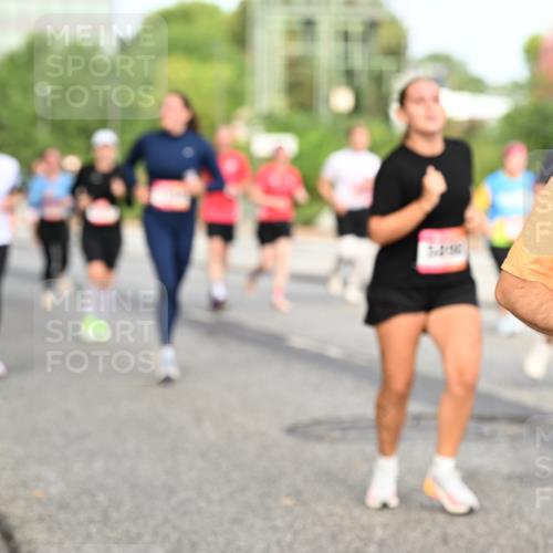06.09.2026 - CURREX Alsterlauf Dr. Thomas Lammeyer http://msf.ph/oto/10139990 06.09.2026 10:07:22 Laufen 36 meine-sportfotos.de
