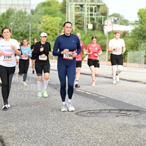 06.09.2026 - CURREX Alsterlauf Dr. Thomas Lammeyer http://msf.ph/oto/10140000 06.09.2026 10:07:23 Laufen 5327, 2701, 5351, 8007, 3704, 6446 meine-sportfotos.de