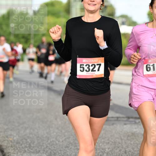 06.09.2026 - CURREX Alsterlauf Dr. Thomas Lammeyer http://msf.ph/oto/10140048 06.09.2026 10:07:29 Laufen 5327, 6100 meine-sportfotos.de