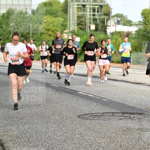 06.09.2026 - CURREX Alsterlauf Dr. Thomas Lammeyer http://msf.ph/oto/10140063 06.09.2026 10:07:30 Laufen 467, 3060, 4783, 4782, 4517, 5226 meine-sportfotos.de