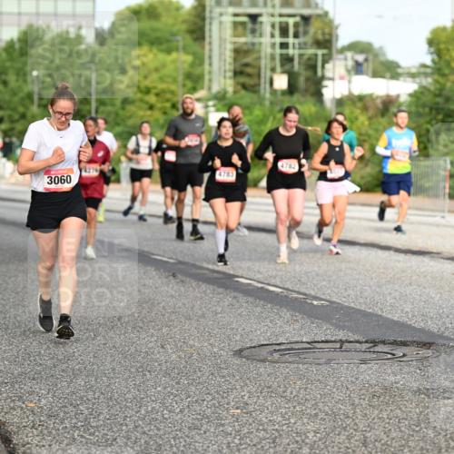 06.09.2026 - CURREX Alsterlauf Dr. Thomas Lammeyer http://msf.ph/oto/10140065 06.09.2026 10:07:31 Laufen 6467, 3060, 4279, 4782, 4783, 6 meine-sportfotos.de