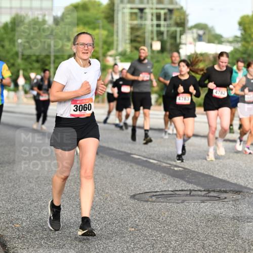 06.09.2026 - CURREX Alsterlauf Dr. Thomas Lammeyer http://msf.ph/oto/10140080 06.09.2026 10:07:32 Laufen 467, 3060, 4783, 4782 meine-sportfotos.de