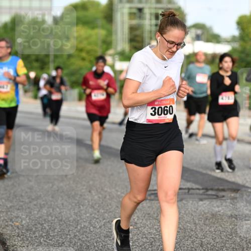 06.09.2026 - CURREX Alsterlauf Dr. Thomas Lammeyer http://msf.ph/oto/10140088 06.09.2026 10:07:33 Laufen 3060 meine-sportfotos.de