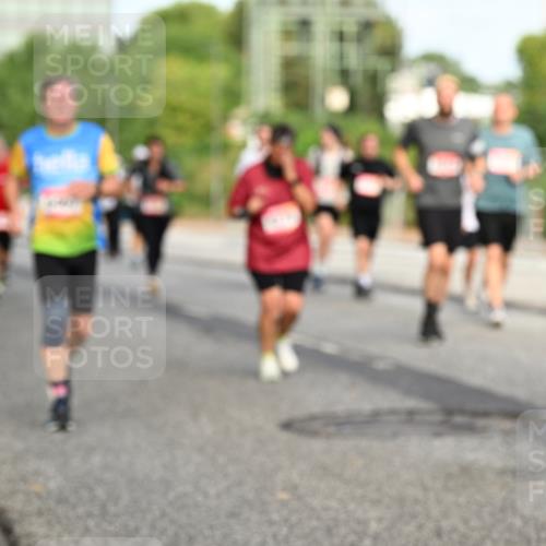 06.09.2026 - CURREX Alsterlauf Dr. Thomas Lammeyer http://msf.ph/oto/10140097 06.09.2026 10:07:34 Laufen  meine-sportfotos.de