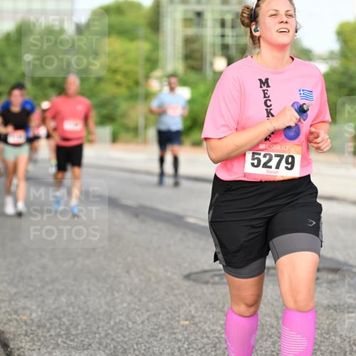 06.09.2026 - CURREX Alsterlauf Dr. Thomas Lammeyer http://msf.ph/oto/10140160 06.09.2026 10:07:43 Laufen 5279 meine-sportfotos.de