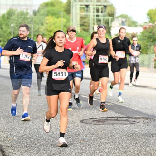 06.09.2026 - CURREX Alsterlauf Dr. Thomas Lammeyer http://msf.ph/oto/10140176 06.09.2026 10:07:50 Laufen 6362, 5451, 8165, 5197, 58 meine-sportfotos.de