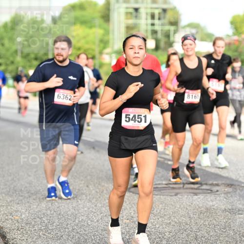 06.09.2026 - CURREX Alsterlauf Dr. Thomas Lammeyer http://msf.ph/oto/10140182 06.09.2026 10:07:51 Laufen 6362, 5451, 816 meine-sportfotos.de