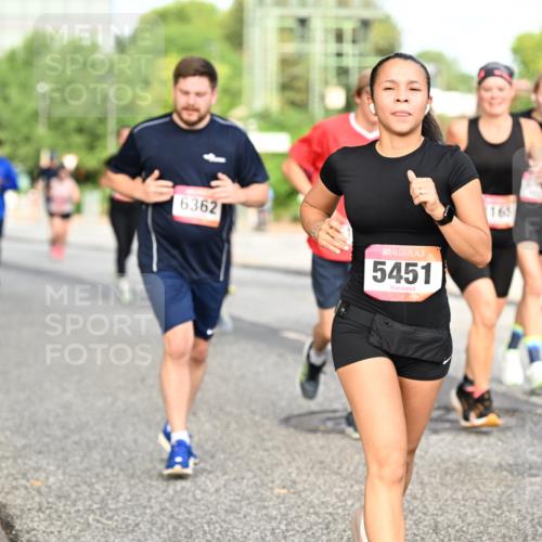 06.09.2026 - CURREX Alsterlauf Dr. Thomas Lammeyer http://msf.ph/oto/10140185 06.09.2026 10:07:51 Laufen 6362, 5451, 165 meine-sportfotos.de