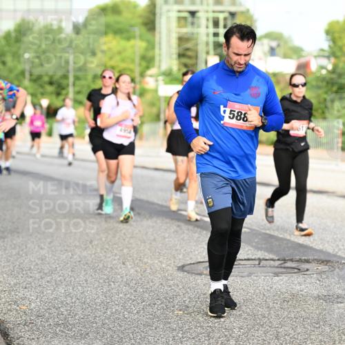 06.09.2026 - CURREX Alsterlauf Dr. Thomas Lammeyer http://msf.ph/oto/10140248 06.09.2026 10:07:58 Laufen 2205, 4954, 588 meine-sportfotos.de