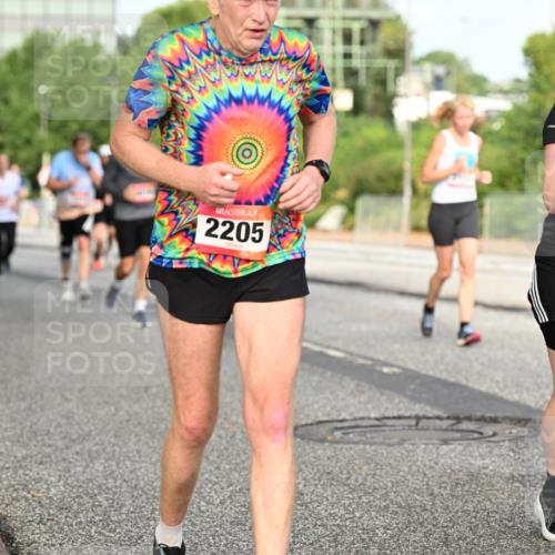 06.09.2026 - CURREX Alsterlauf Dr. Thomas Lammeyer http://msf.ph/oto/10140286 06.09.2026 10:08:02 Laufen 2205, 3108 meine-sportfotos.de